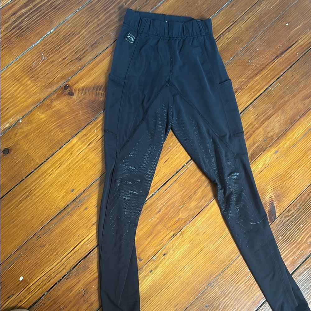 Black Full seat riding breech with Elastic Waistband and Sleek Design